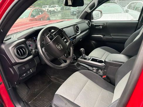 Certified 2021 Toyota Tacoma TRD Sport w/ Technology Package AWD/4WD image 20