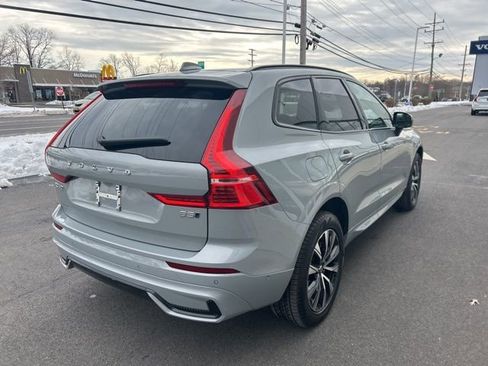 Certified 2025 Volvo XC60 B5 Plus AWD/4WD image 5