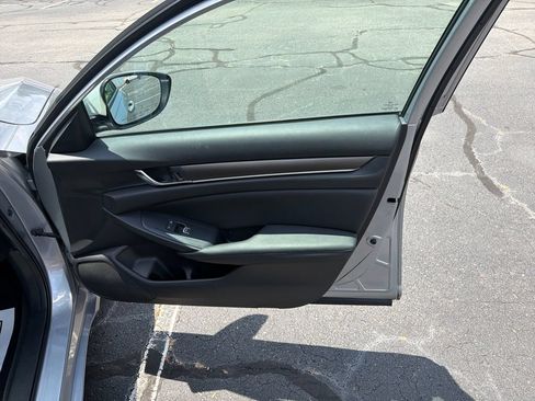 Used 2019 Honda Accord LX image 42