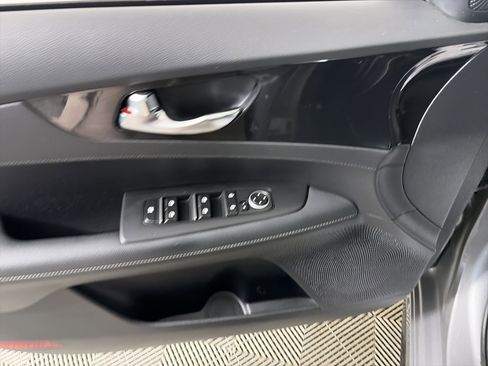 Certified 2024 Kia Forte GT-Line image 28