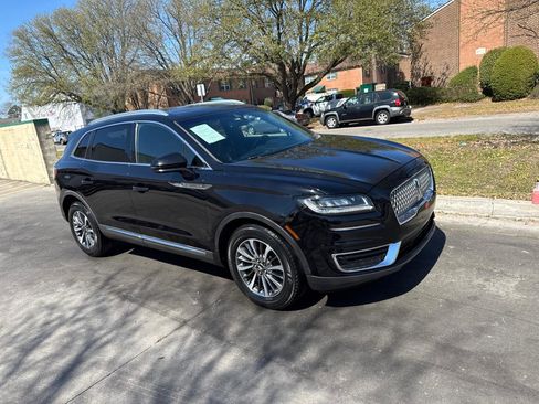 Used 2019 Lincoln Nautilus Select image 7