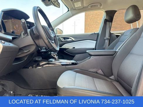 Certified 2024 Chevrolet Trax LT w/ Driver Confidence Package FWD image 18