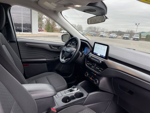Used 2025 Ford Escape Active image 27