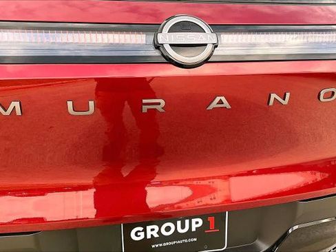 Certified 2025 Nissan Murano SV image 9
