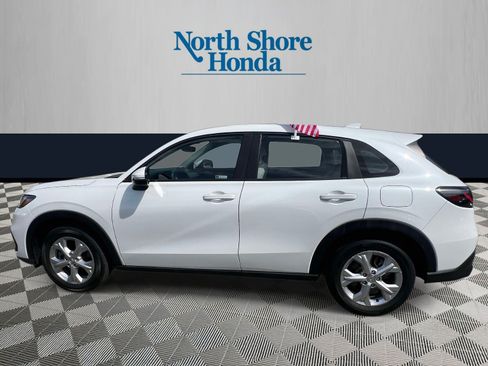 Certified 2023 Honda HR-V LX image 4