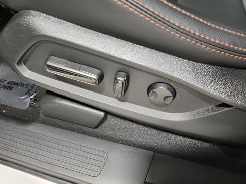 Certified 2025 Honda Pilot TrailSport image 23