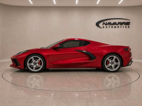 Used 2025 Chevrolet Corvette Stingray Preferred Cpe w/ 2LT RWD image 4