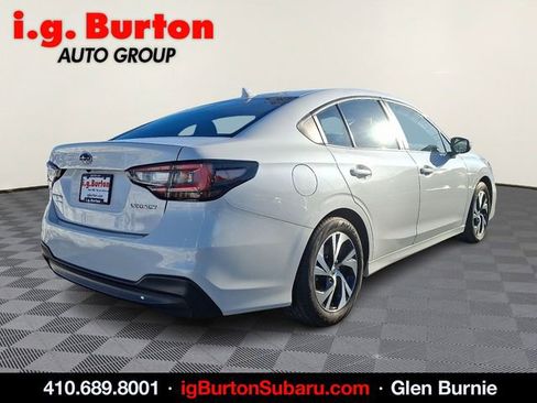 Used 2024 Subaru Legacy Premium image 6