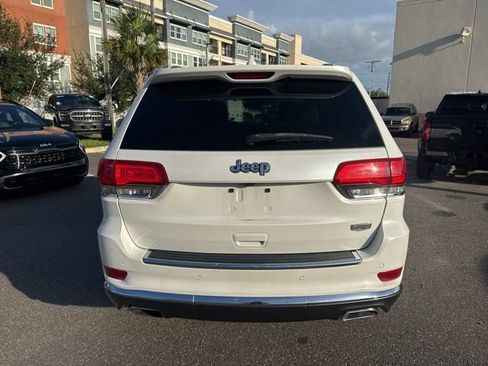 Used 2018 Jeep Grand Cherokee Summit w/ Trailer Tow Group IV image 5