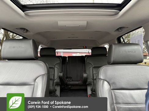 Used 2015 GMC Yukon Denali image 37