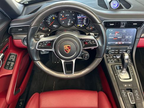 Used 2017 Porsche 911 Targa 4 GTS image 17