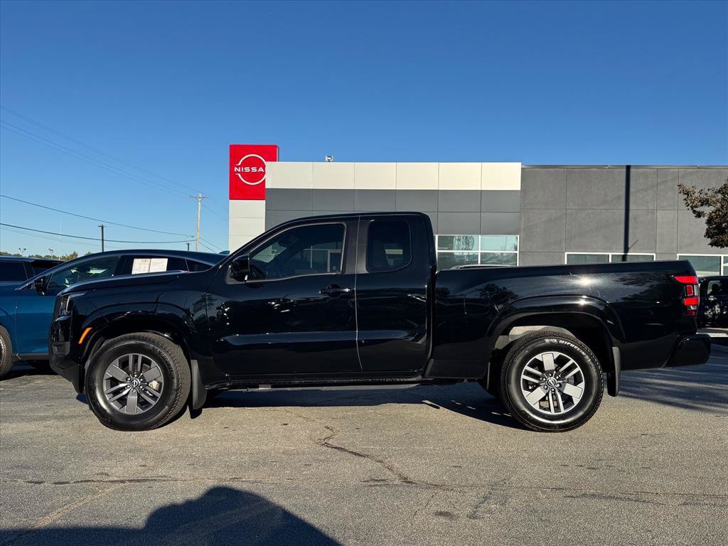 Certified 2025 Nissan Frontier SV RWD image 6
