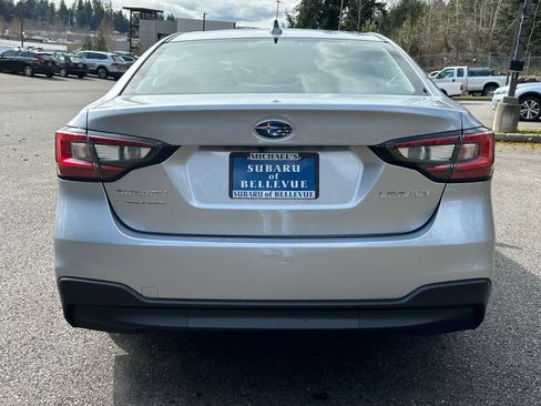 Used 2025 Subaru Legacy Premium AWD/4WD image 4