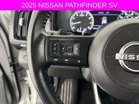 Used 2025 Nissan Pathfinder SV FWD image 25