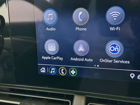 Used 2025 Chevrolet Trax LS image 21