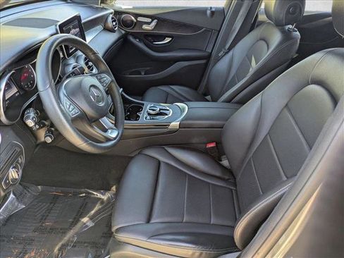 Used 2017 Mercedes-Benz GLC 300 4MATIC image 16