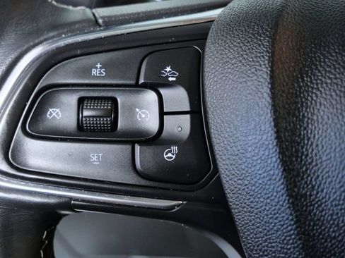 Used 2022 Buick Encore GX Essence w/ Experience Buick Package AWD/4WD image 26
