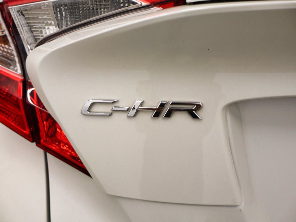 Used 2021 Toyota C-HR LE FWD image 56