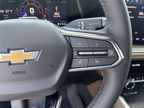 New 2026 Chevrolet Suburban High Country AWD/4WD image 24