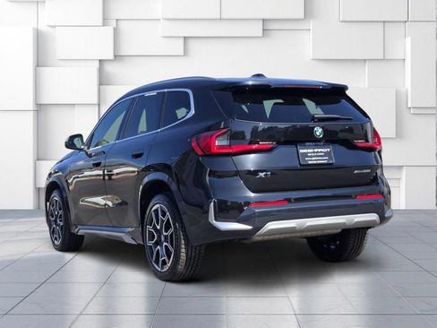 Used 2023 BMW X1 xDrive28i w/ Premium Package AWD/4WD image 5