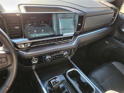 Used 2023 GMC Sierra 1500 SLT image 22