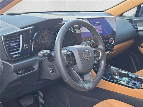 Used 2024 Lexus NX 350h AWD image 10