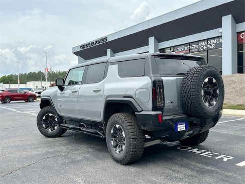 New 2025 GMC Hummer EV 3X w/ Extreme Off-Road Package image 6