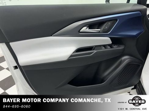 New 2024 Chevrolet Equinox EV LT FWD image 20