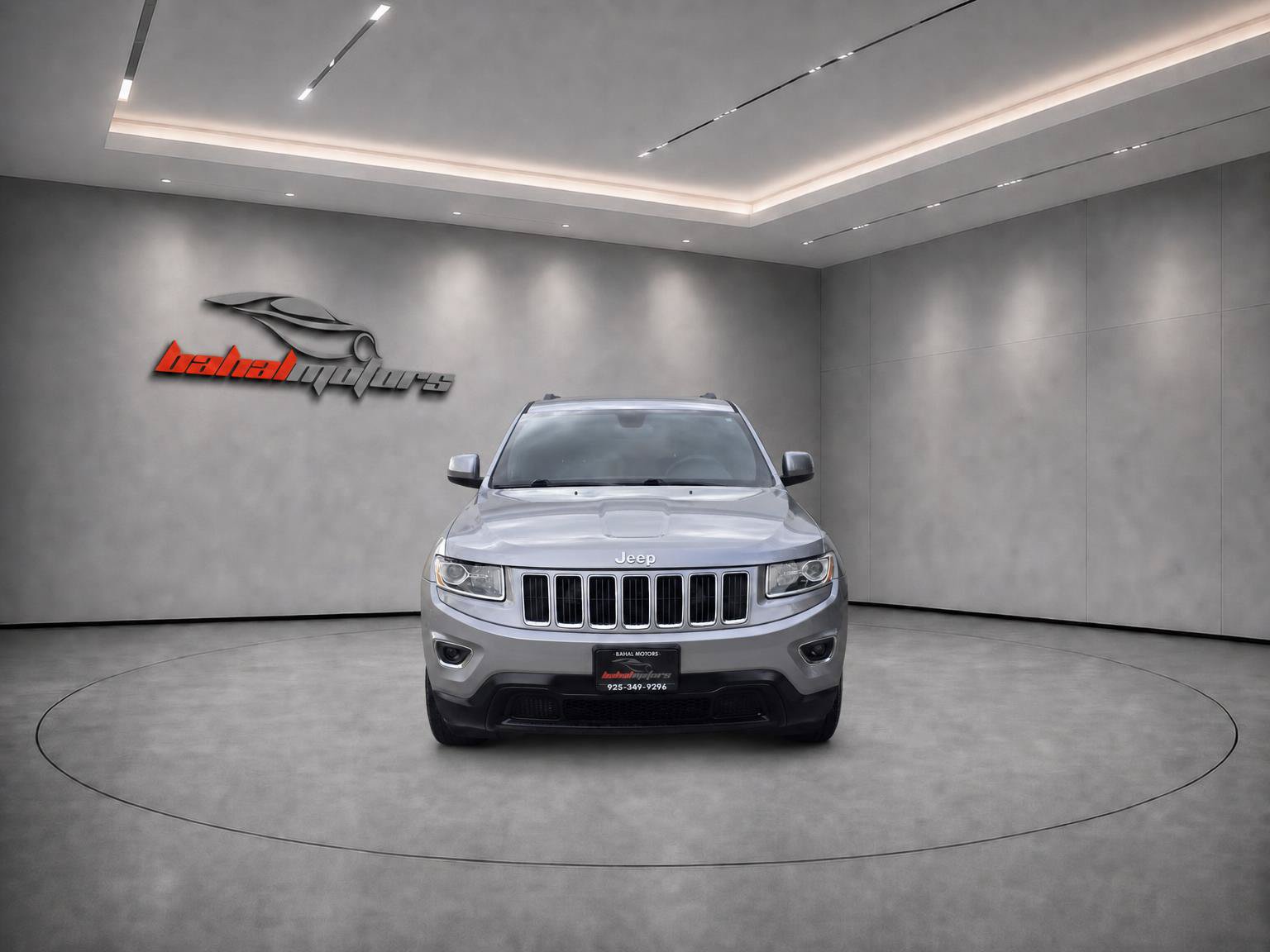 Used 2015 Jeep Grand Cherokee Laredo w/ Quick Order Package 23E RWD image 2