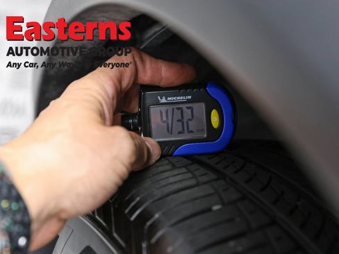 Used 2022 Nissan Rogue SV AWD/4WD image 26