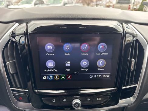 Used 2021 Chevrolet Traverse RS image 26