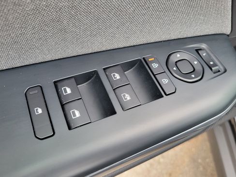 Used 2025 Kia K4 EX FWD image 19