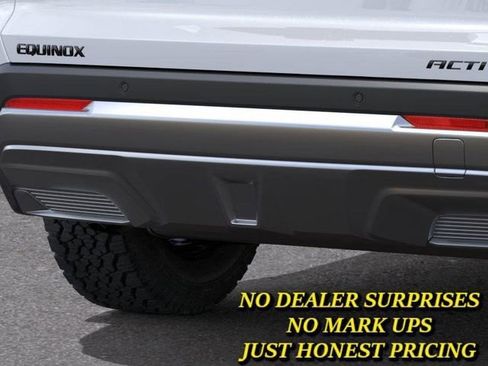 New 2026 Chevrolet Equinox ACTIV w/ Convenience Package III image 14