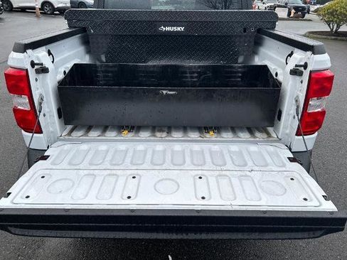 Certified 2024 Ford Maverick XL image 30