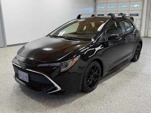 Used 2019 Toyota Corolla XSE FWD image 8