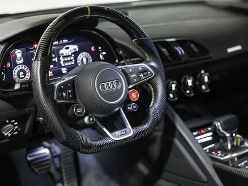 Used 2022 Audi R8 V10 performance image 26