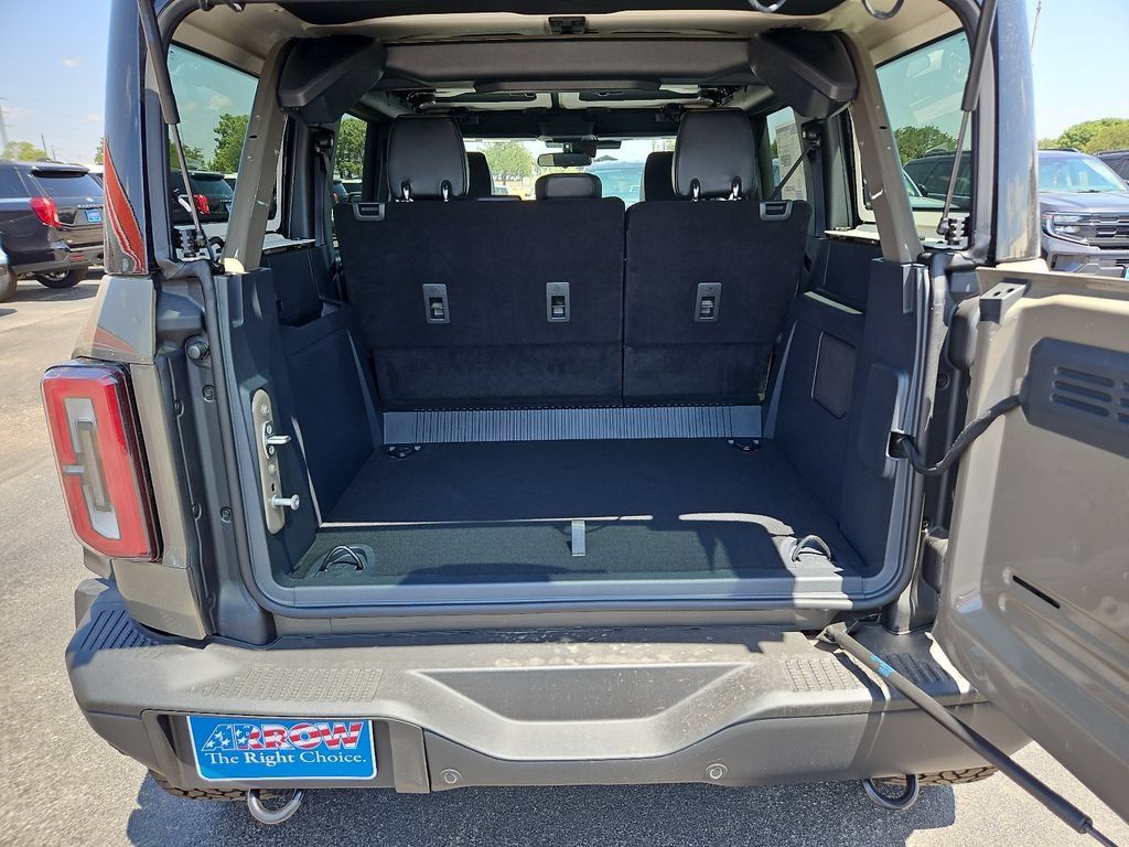New 2026 Ford Bronco Badlands AWD/4WD image 18