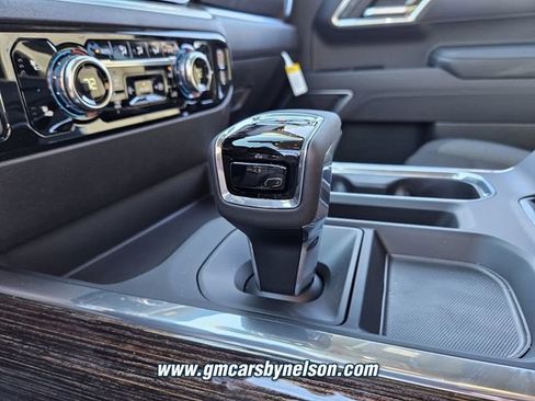 New 2026 GMC Sierra 1500 Elevation image 12