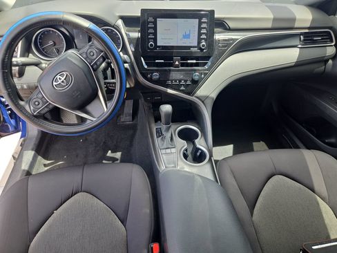 Used 2023 Toyota Camry LE w/ Protection Package (Q2) (TMS) FWD image 9