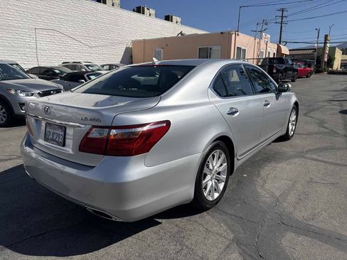 Used 2010 Lexus LS 460 RWD image 7