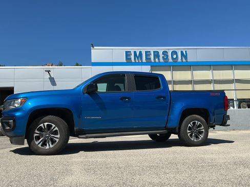 Used 2021 Chevrolet Colorado Z71 AWD/4WD image 4
