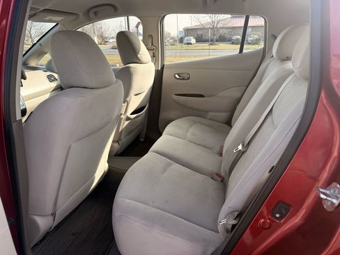 Used 2013 Nissan Leaf SV w/ LED & Quick Charge Pkg image 11