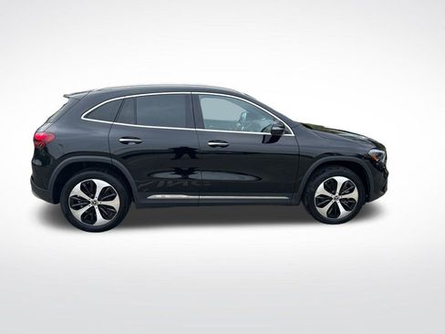 Used 2026 Mercedes-Benz GLA 250 4MATIC image 6