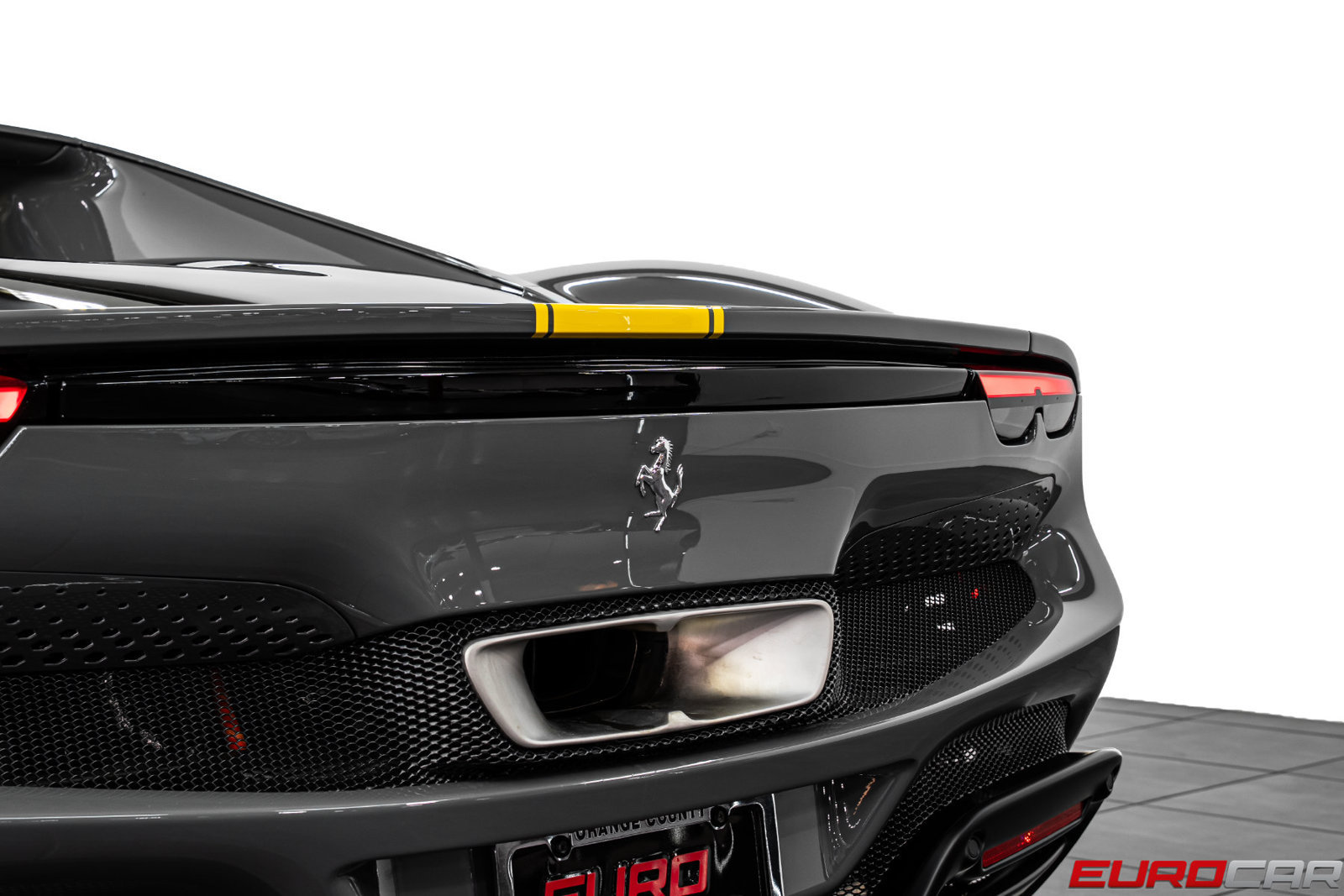 Used 2023 Ferrari 296 GTB RWD image 24