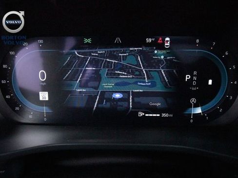 Certified 2025 Volvo XC40 B5 Core image 13