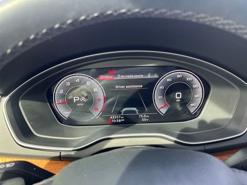 Used 2022 Audi Q5 2.0T Premium Plus w/ Premium Plus Package image 19