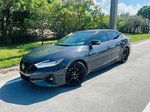 Used 2021 Nissan Maxima Platinum w/ 40th Anniversary Package FWD image 1