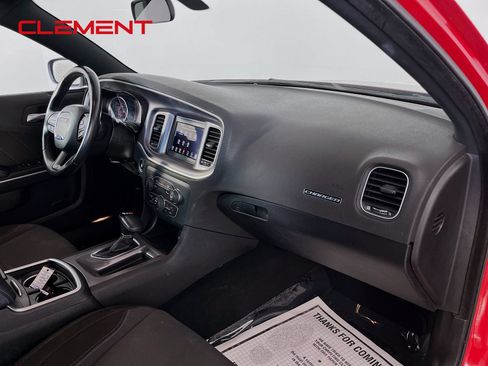 Used 2022 Dodge Charger SXT RWD image 36