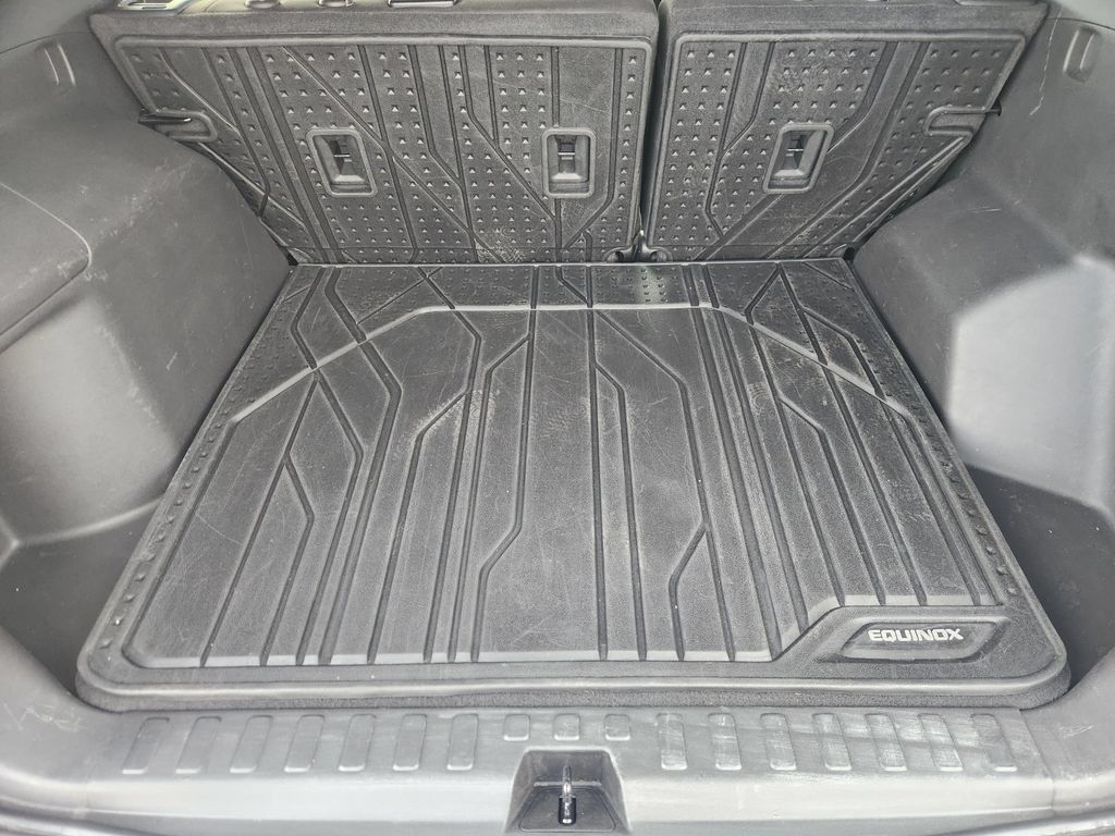 Used 2022 Chevrolet Equinox LT FWD image 22