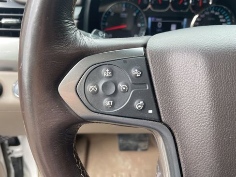 Used 2018 Chevrolet Tahoe Premier image 17